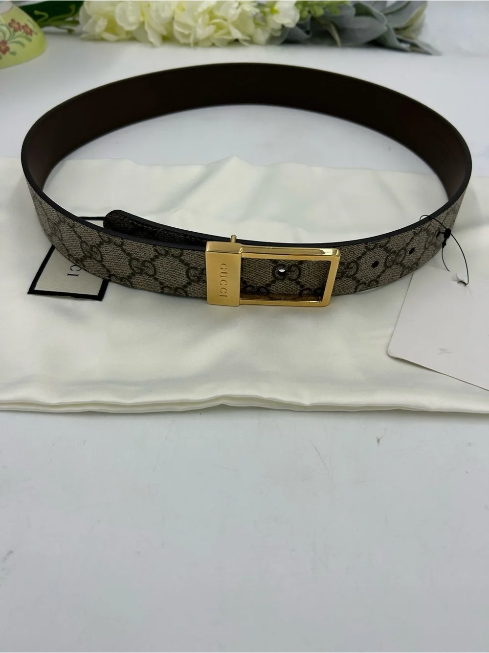 Unisex Gucci Monogram Canvas Belt with Gold engraved Buckle - Beige/Brown 80/32